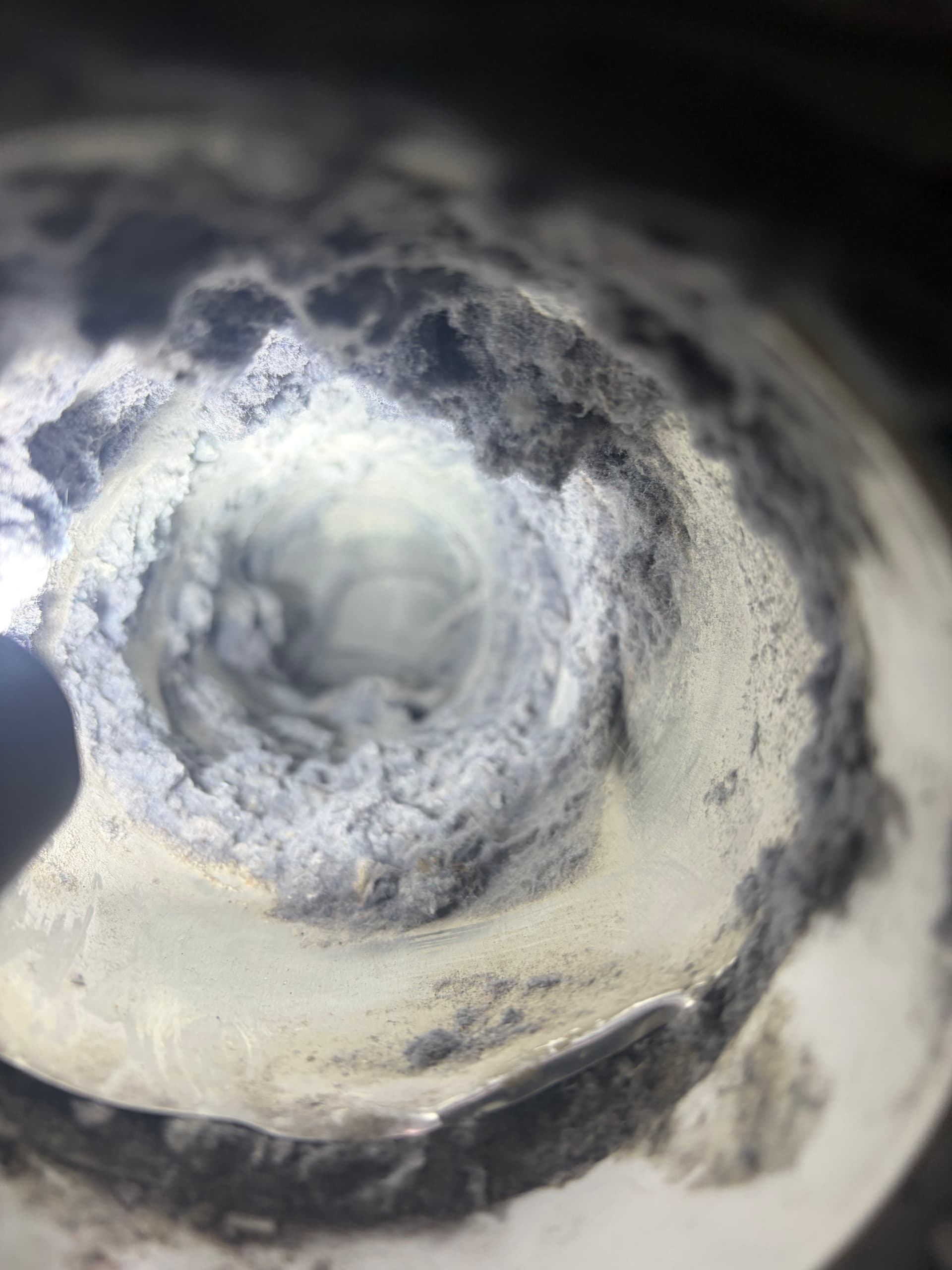 Gallery photos for What a Clogged Dryer Vent Actually Looks Like Inside: Image #1