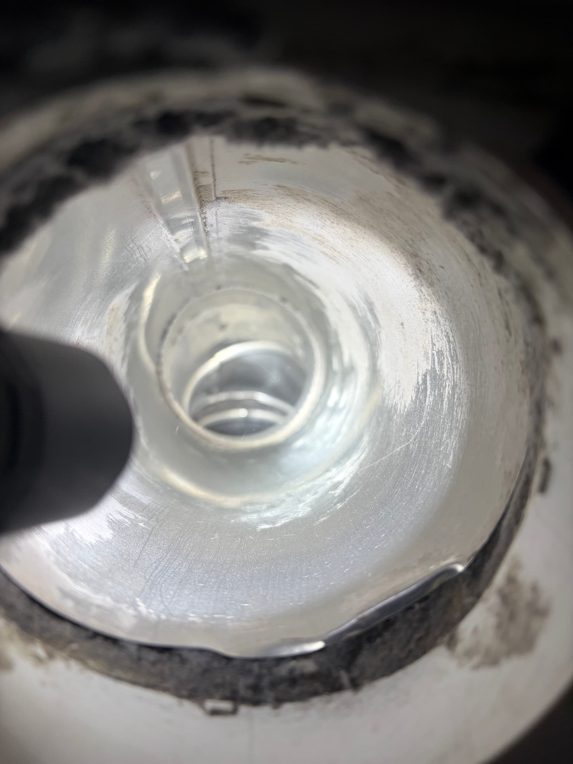 Gallery photos for What a Clogged Dryer Vent Actually Looks Like Inside: Image #2